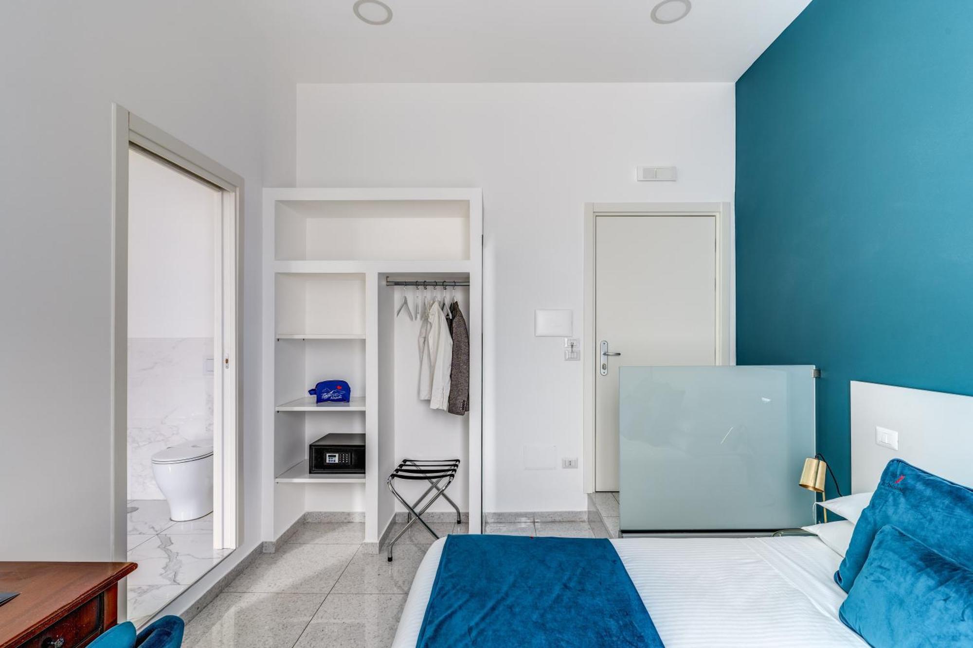 Le Angioine Rooms Naples Exterior photo